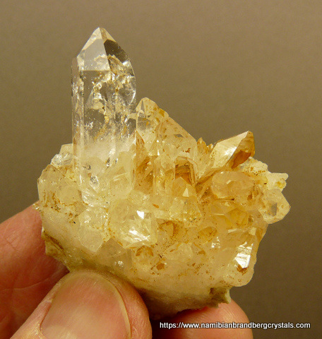 Quartz crystals on quartz matrix, with feldspar