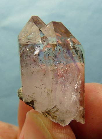 Twin quartz crystal specimen with touch of amethyst