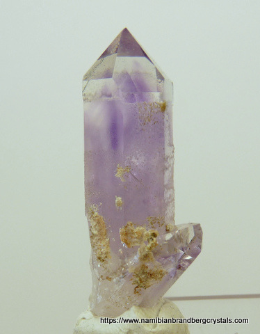 Light amethyst quartz crystal
