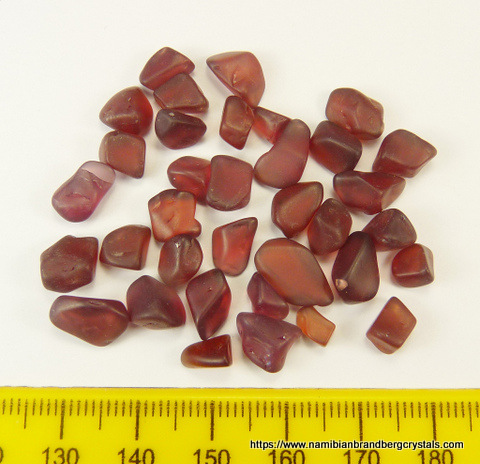 Fourty grams of tumbled garnets